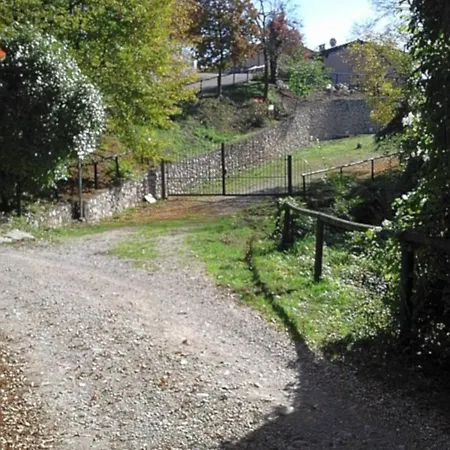 Apartman Ferienhaeuschen Claudio Mit Pool In Tignale *