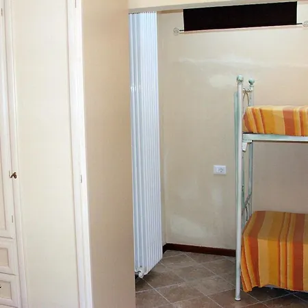 Apartman Ferienhaeuschen Claudio Mit Pool In Tignale *