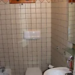 Ferienhaeuschen Claudio Mit Pool In Tignale شقة Olzano